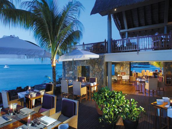 Royal Palm Hotel - deck dining